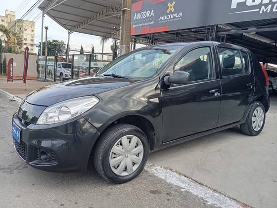 RENAULT SANDERO 1.0 AUTHENTIQUE 16V FLEX 4P MANUAL RENAULT SANDERO 1.0 AUTHENTIQUE 16V FLEX 4P MANUAL